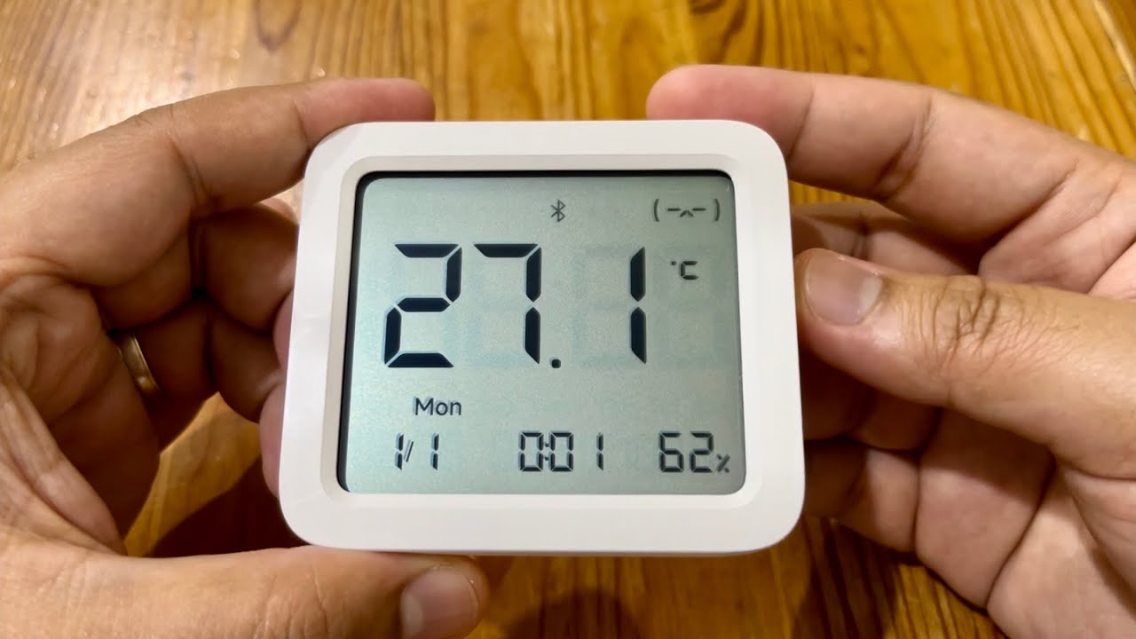 Xiaomi Smart Temperature and Humidity Monitor 3 Bluetooth Unboxing