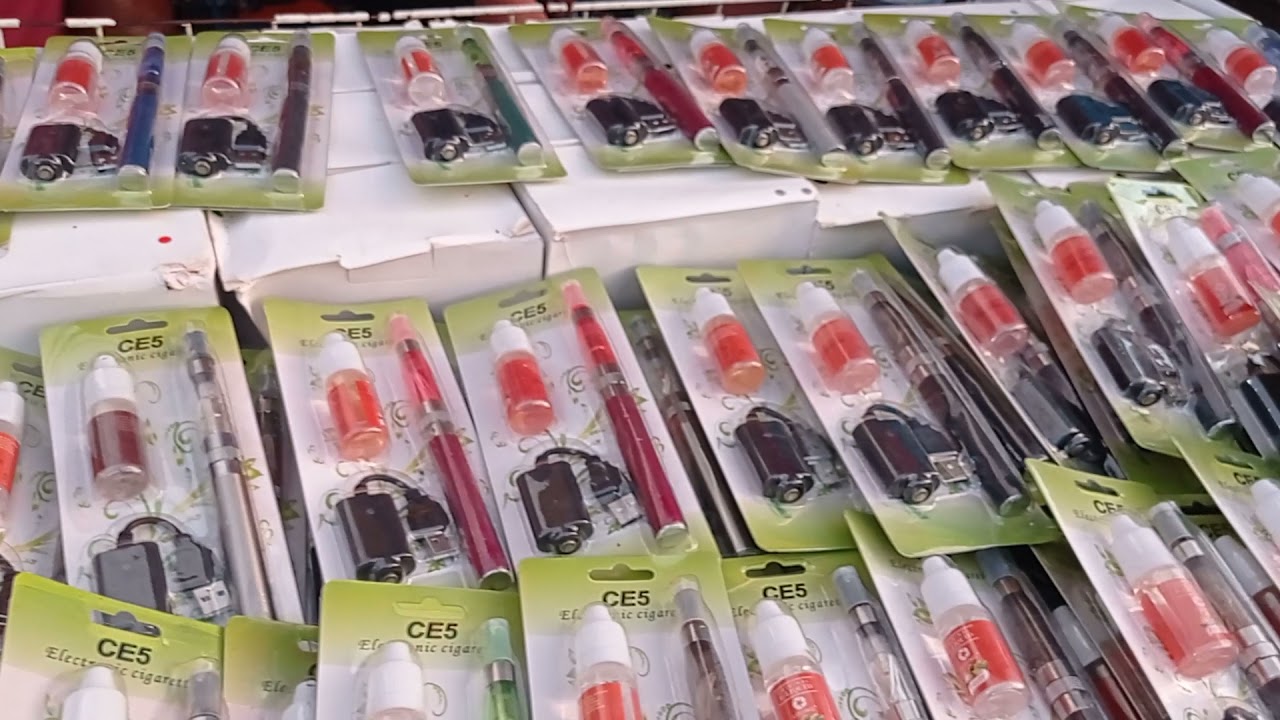 TINITINDA KO PEN TYPE VAPE BILI NA KAYO 150 PESOS EACH.