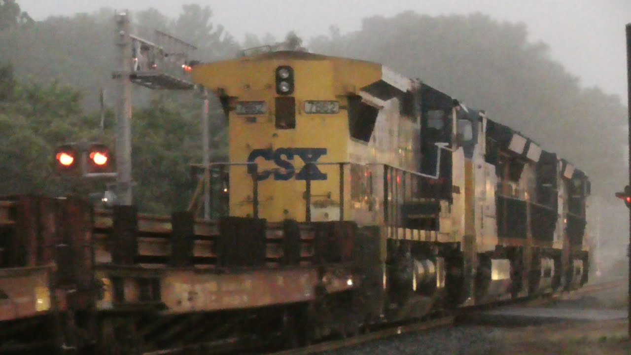 [2g] Chasing CSX Trains Through Rain and Fog, Railfanning Carlton - Winder GA, 05/20/2016 ©mbmars01