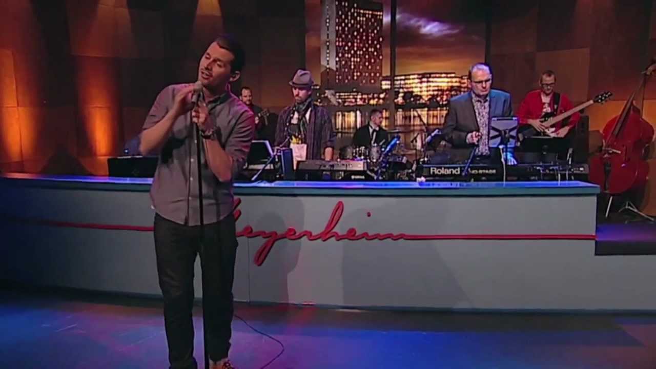 Rasmus Seebach ft. Ankerstjerne - Millionær (Live)
