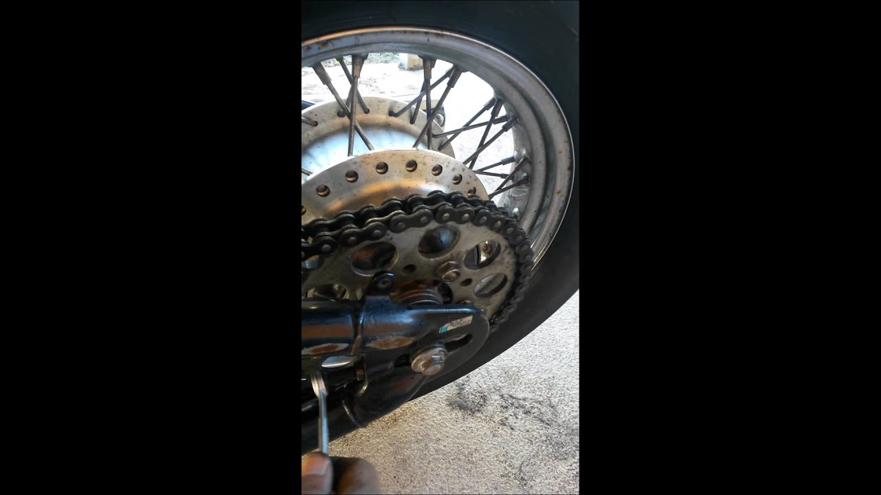 Honda shadow 600 vlx adjusting the chain