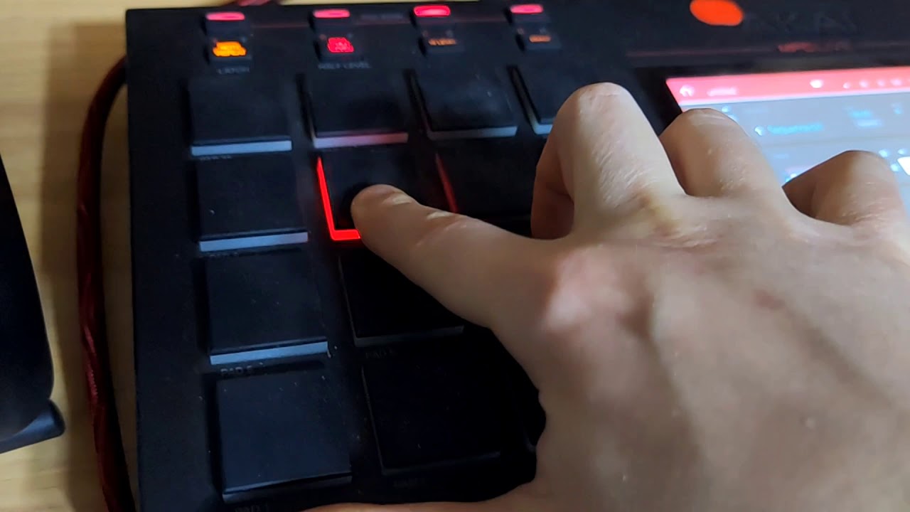 MPC Live: Recording Midi Devices Into Audio Samples Using the Live's Sequencer