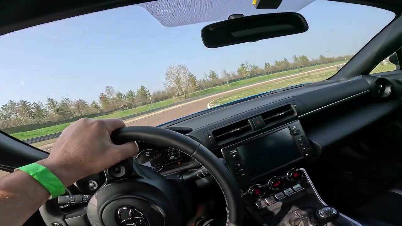 Toyota GR86 On board Track Days DDG Autodromo di Modena - Best lap 1.24.07