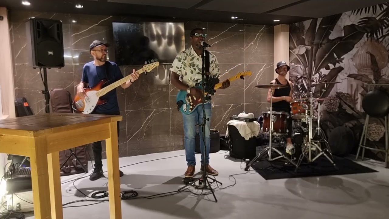 CORAÇAO POUT - POURRIR FORRÓ!!!