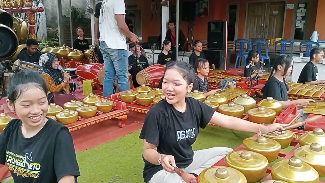 Gending Jawa nyampleng SEKAR GADUNG||karawitan ASRI BUDAYA ft TURONGGO SETO srowot 