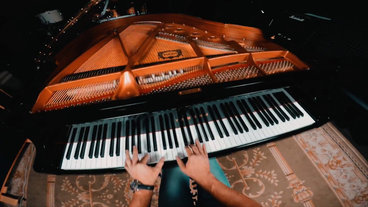 SCORPIONS - ROCK YOU LIKE A HURRICANE (best piano cover)