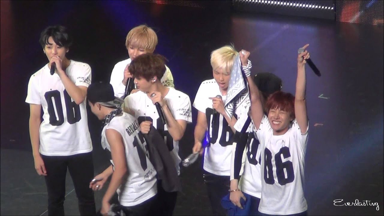141116 BTS THE RED BULLET in Tokyo 팔도강산 Jimin Fan cam