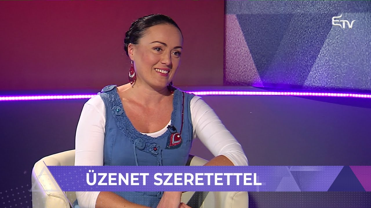 &Uuml;zenet szeretettel: Magyar Arany &Eacute;rdemkeresztet kapott K&aacute;sler Magda n&eacute;pdal&eacute;nekes | 2021. okt&oacute;ber 31.