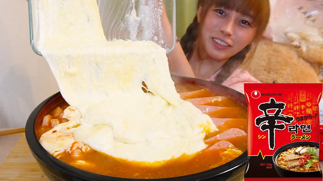 【大食い】夜中に食べるチーズ辛ラーメンが最高すぎた