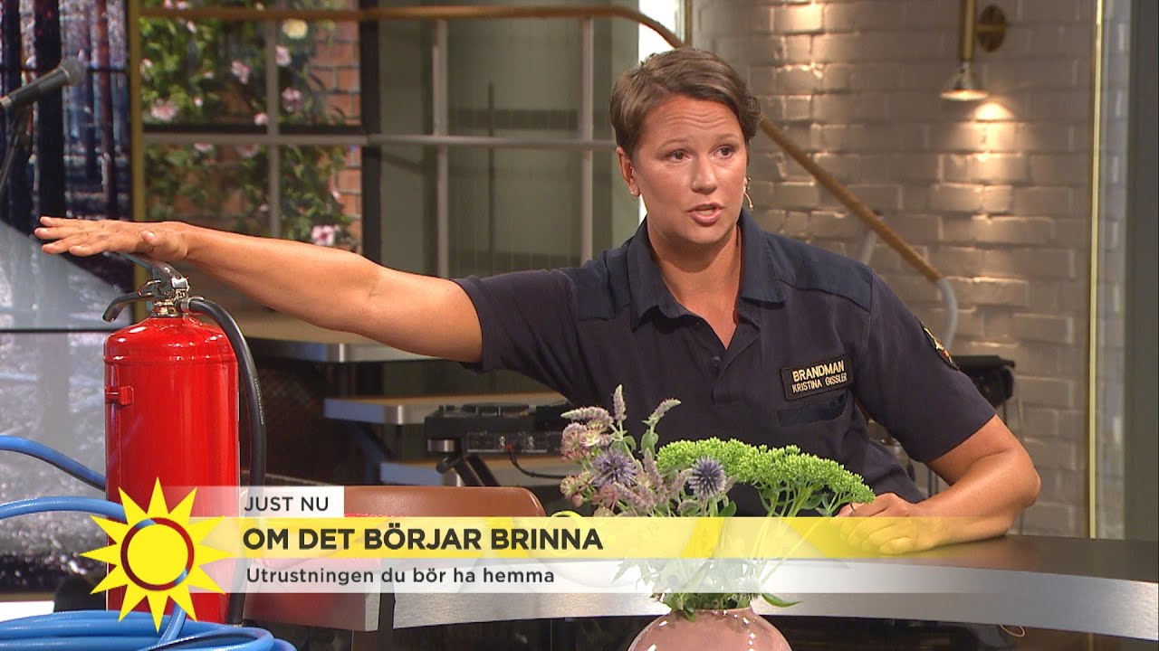 Brandmannen instruerar – så ska du göra om det brinner  - Nyhetsmorgon (TV4)