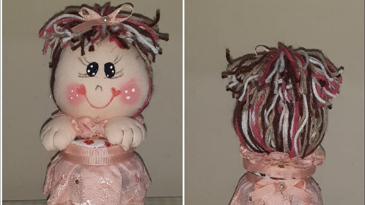 Reciclando mais  um pote de vidro fazendo uma linda boneca de fuxico. @taniamultiarts