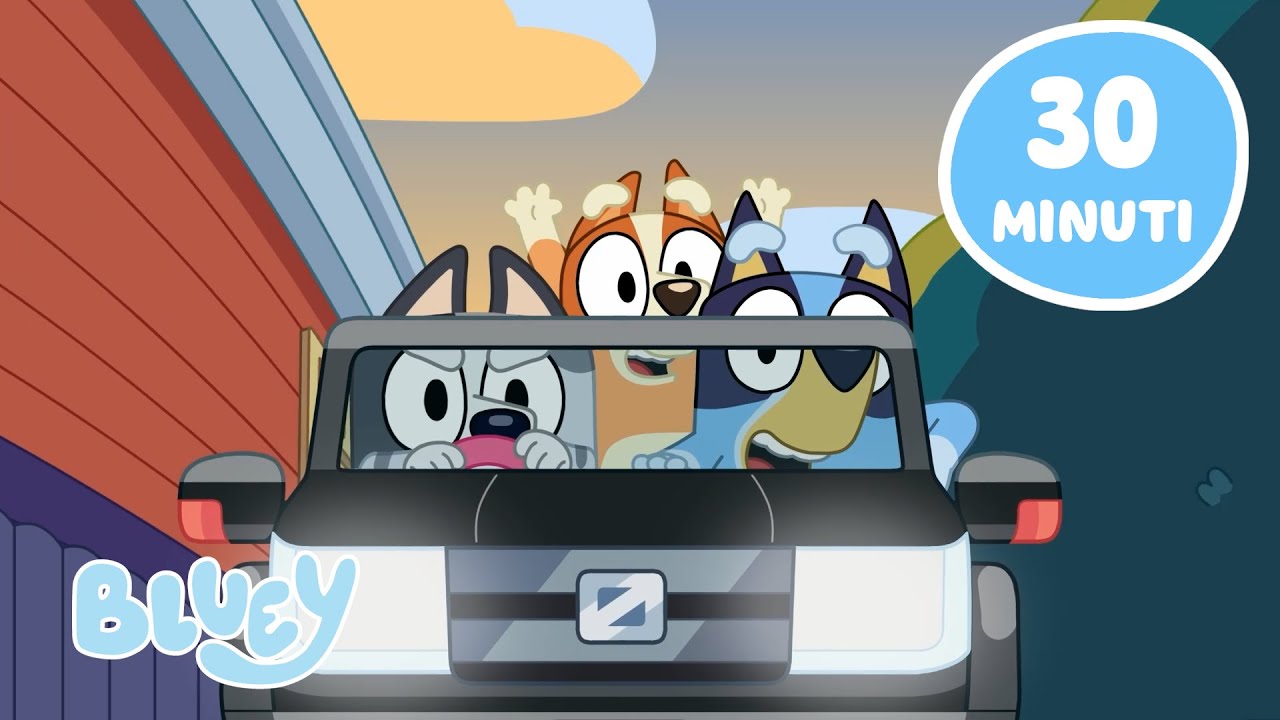 Attività all'aperto con Bluey 😎💙 | Bluey Italiano Canale Ufficiale
