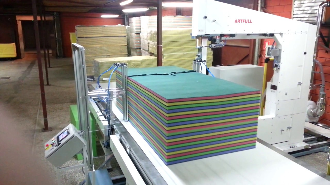 SMART SPONGE CUTTING MACHINE... CUSTOMIZED APPLICATIONS & SERVICES