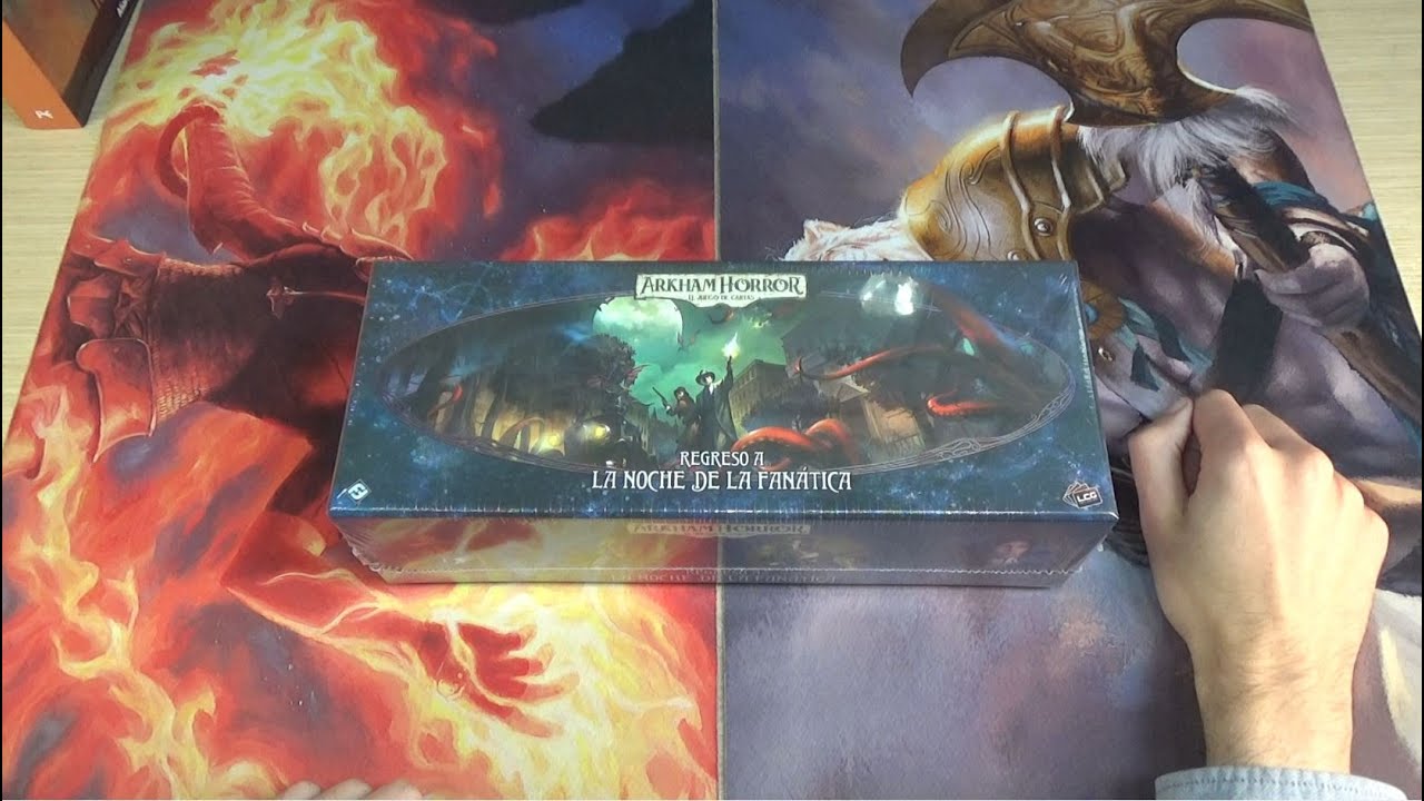 Arkham Horror LCG - Unboxing de Regreso a La Noche de la Fanática