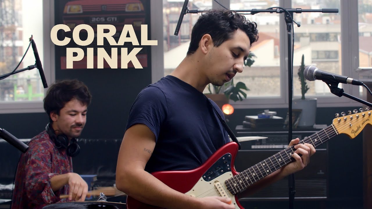 Coral Pink - Past Life // People I've Known | LES CAPSULES live performance
