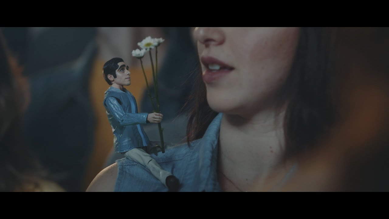 O Terno - Ai, Ai, Como Eu Me Iludo (clipe oficial)