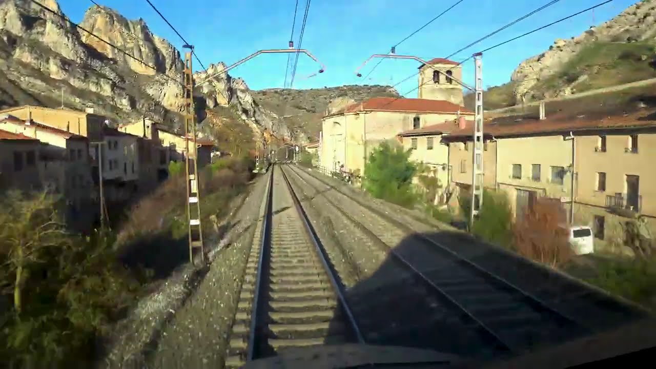 RAIL VIEW - THE PANCORBO FROM THE TRAIN