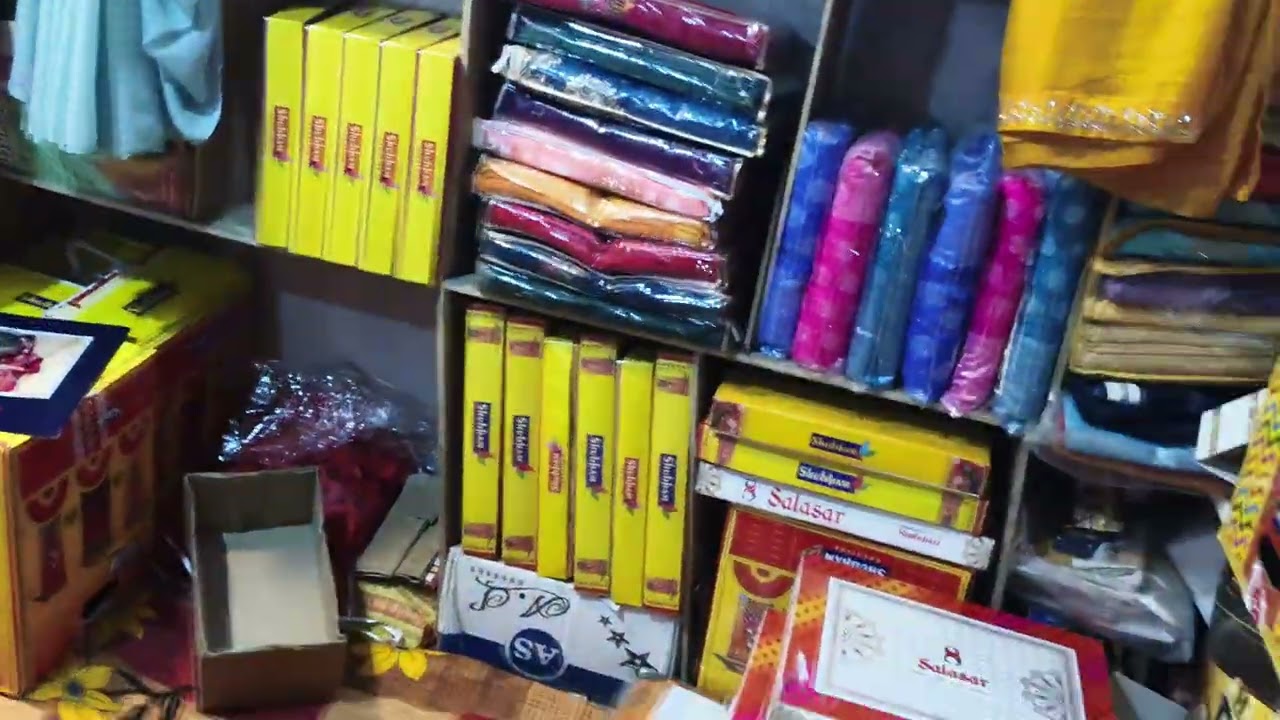 New sagar style sari dukan par sabse achha or sabse sasta mil jayega 