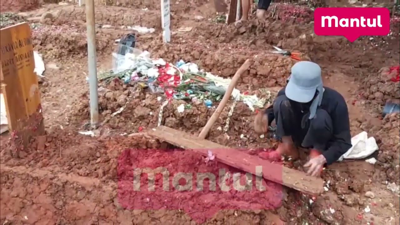 Suasana Makam Vidi Aldiano | Mantul Infotainment