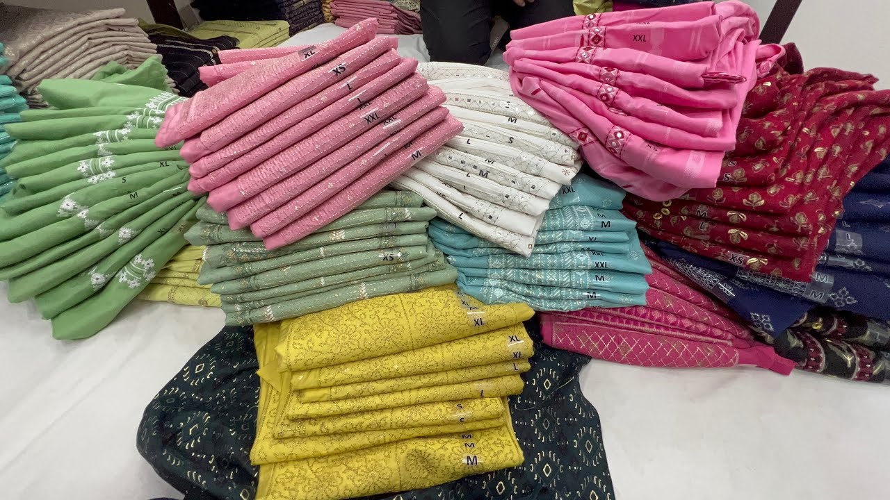 90/-Branded kurtis shop in chickpet Bangalore💃 leggings,avassa,fusion,dhuni kurtis S to 3XL