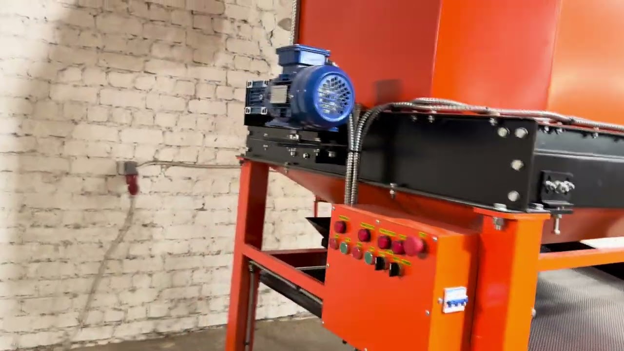 Охладитель пелет/комбикорма накопительного типа.