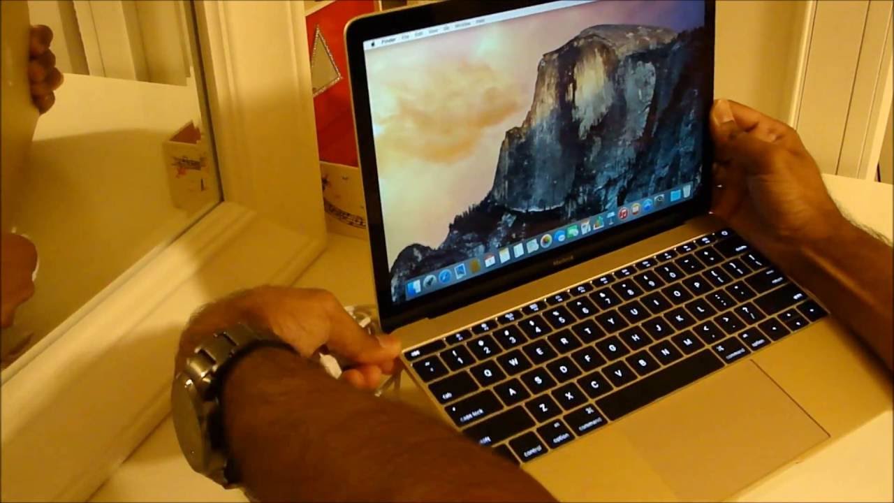 NEW GOLD APPLE MacBook !!UNBOXING!! !!Cleaver!!