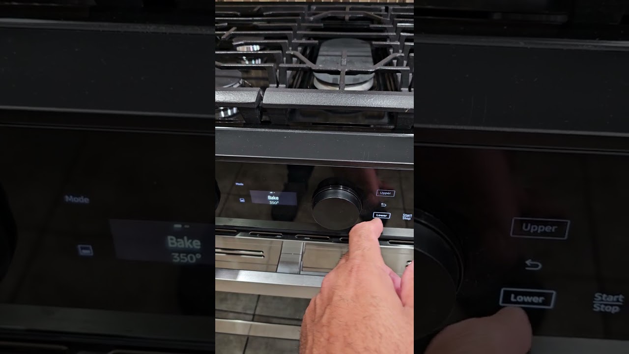 Samsung Bespoke Smart Slide-In Gas Range with Flex Duo & Illuminated Precision Knobs NSG6DG8550SRAA