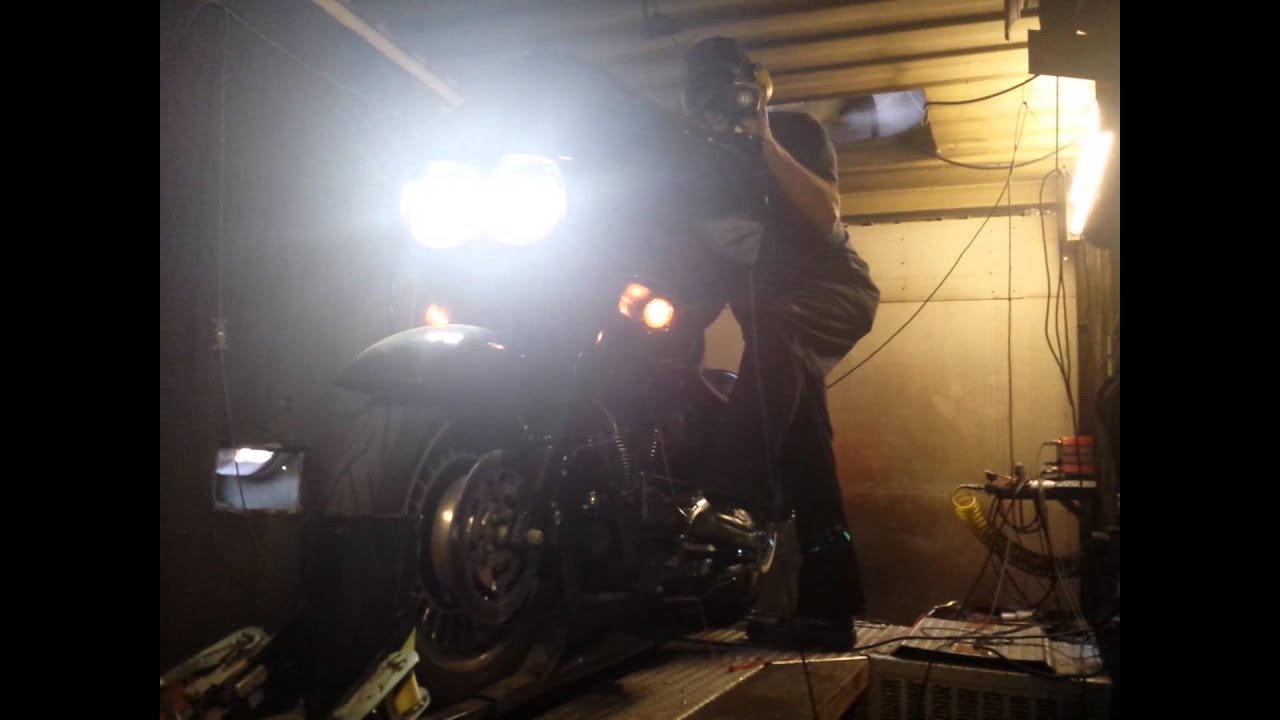2009 HARLEY-DAVIDSON FLT ROAD GLIDE DYNO TUNE @ PERFORMANCE CHOPPERS