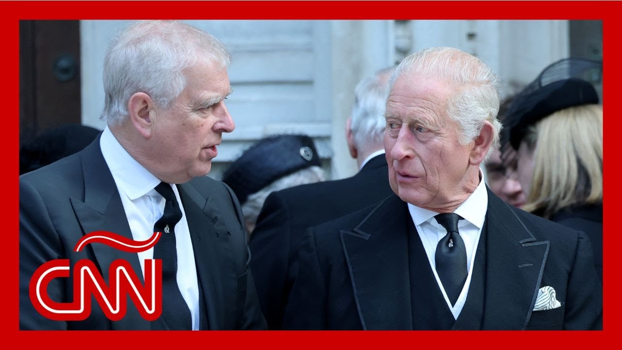Rey Carlos retira títulos nobiliarios a su hermano Andrés por caso Epstein
