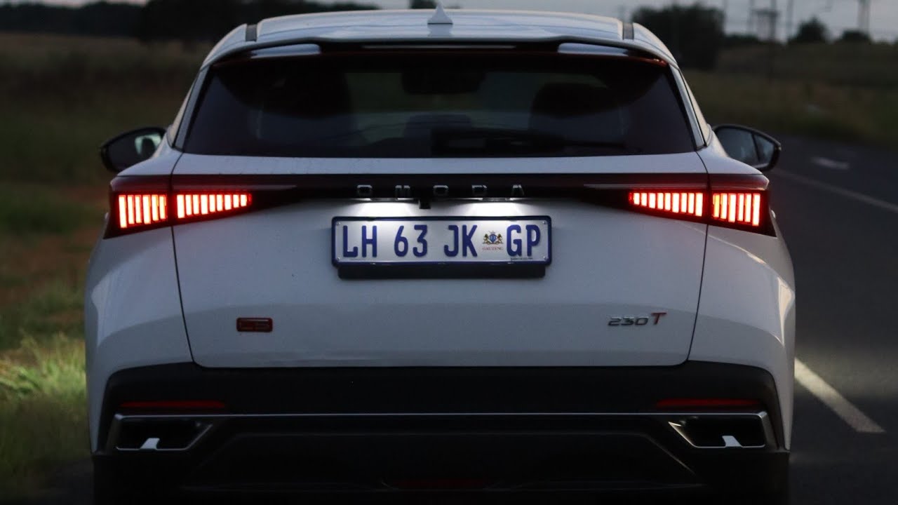 Ночная езда — Chery Omoda C5 1.5L T Elegance S — расход топлива, освещение, аудиосистема и т. д.