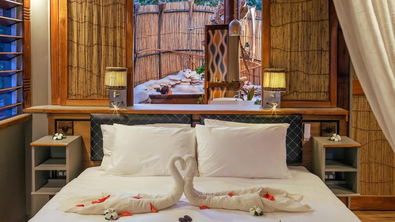 Barefoot Kuata Island, Yasawa Islands, Fiji | Travel With Yogeshwari