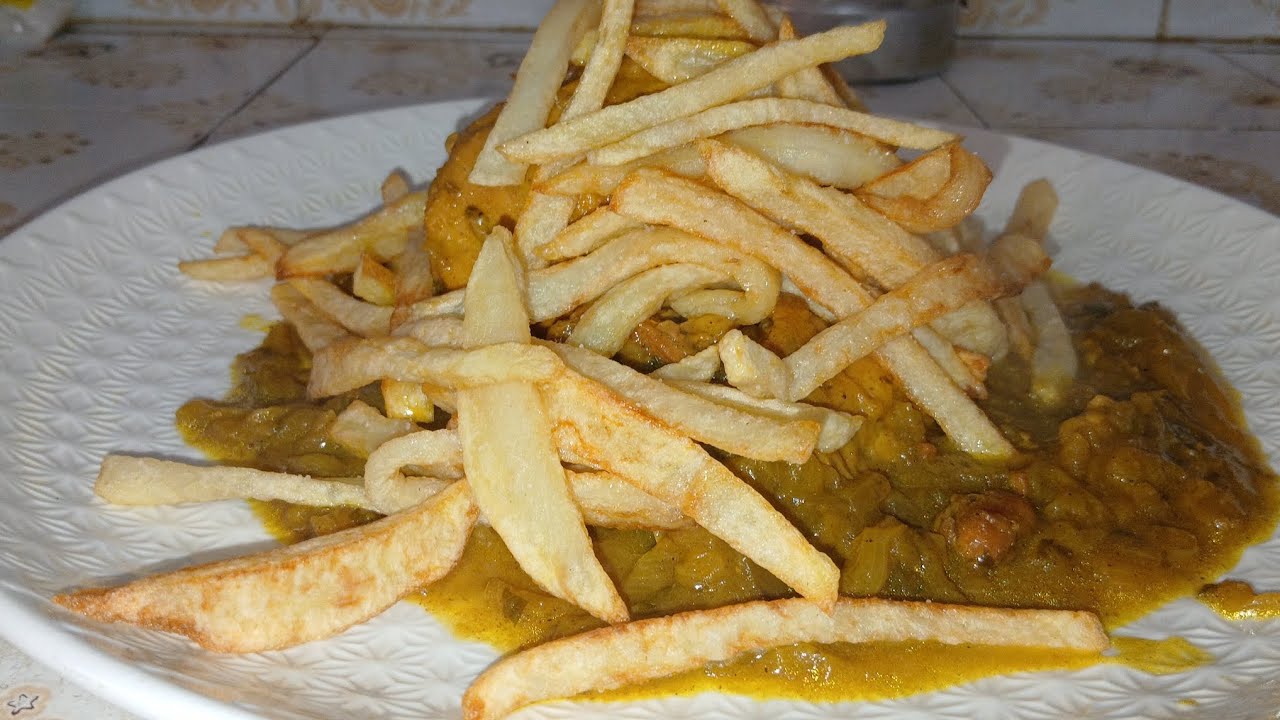 مريقة بالبصلة و الدجاج كتجي مدغمرة وبنينة 😋 متشبعوش بيها