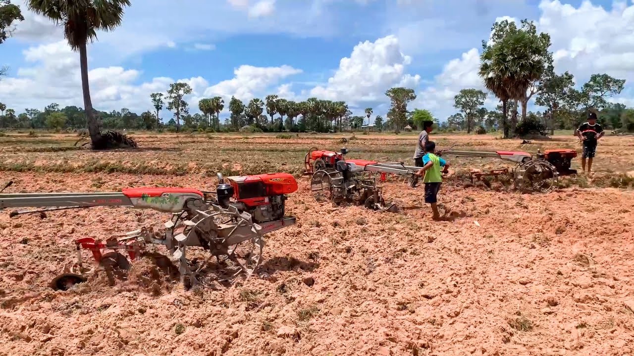 M157, KUBOTA Tractor What Happens When Team Tractor Kubota Plow Farming?