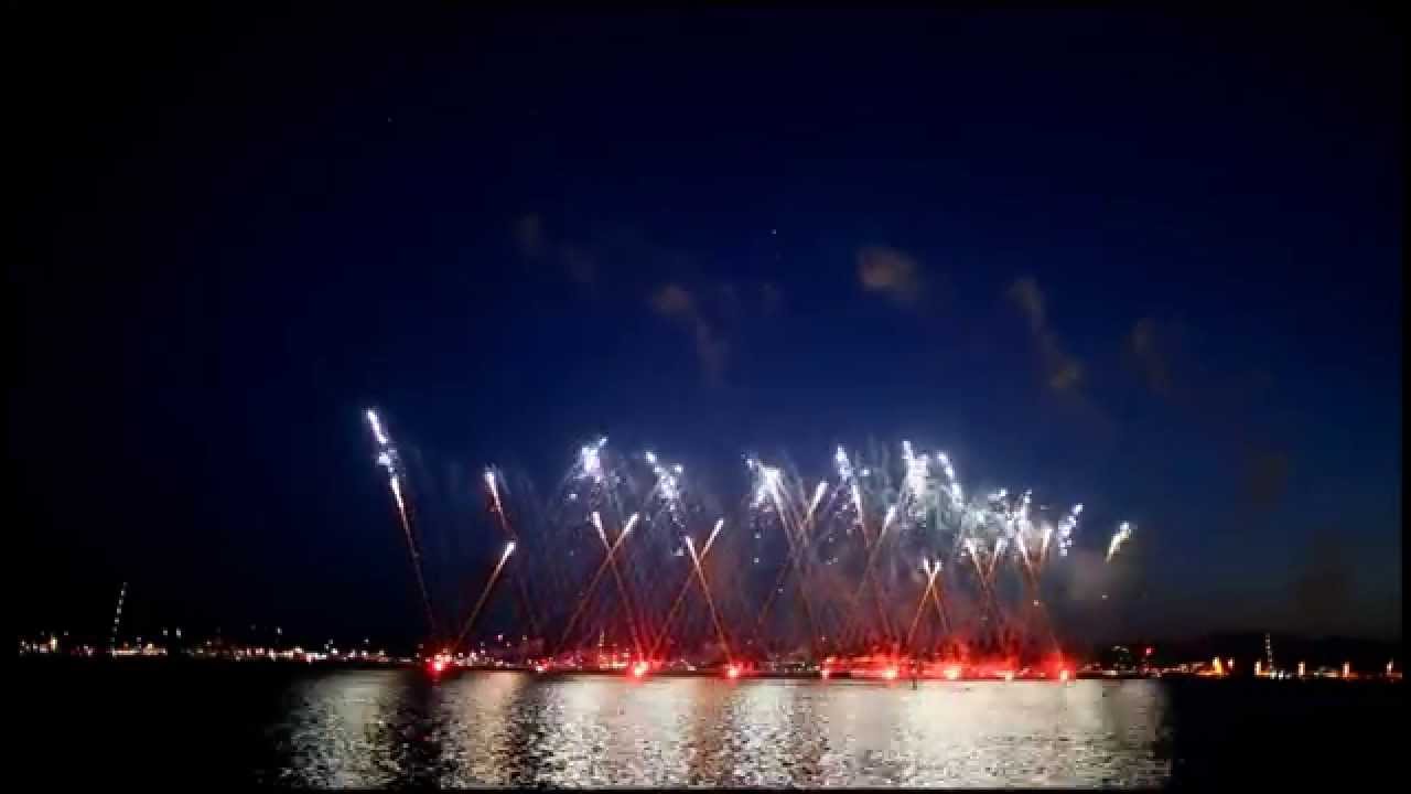 Festival d'art pyrotechnique Cannes 14 Juillet 2014