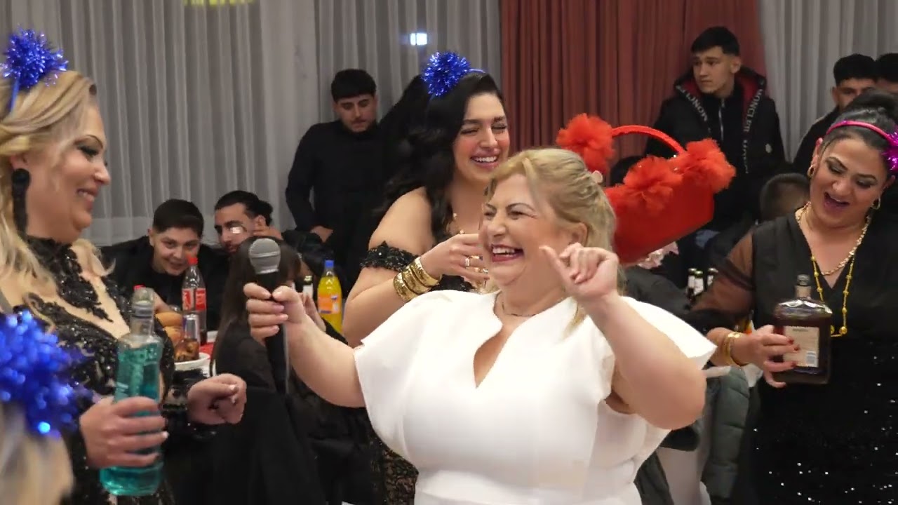 4  JENITBA   na   ESI   i   ERKAN