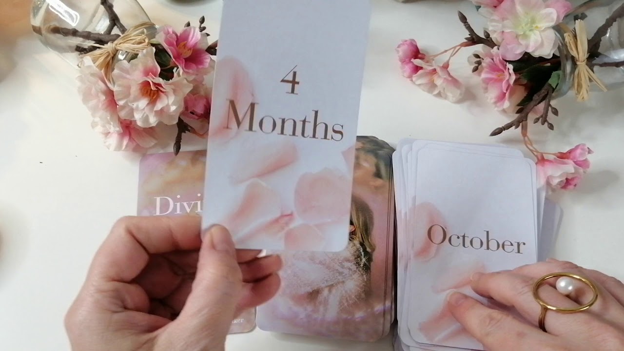 Divine Timing Oracle Cards❤️Unboxing my newest deck❤️