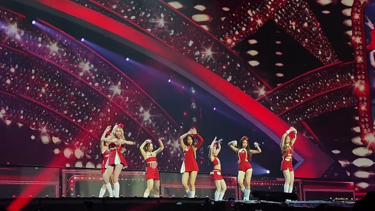 4EVE : ฟ้ารักพ่อ @ 4EVE Now Or Never Concert - Impact Arena【4K 60FPS】