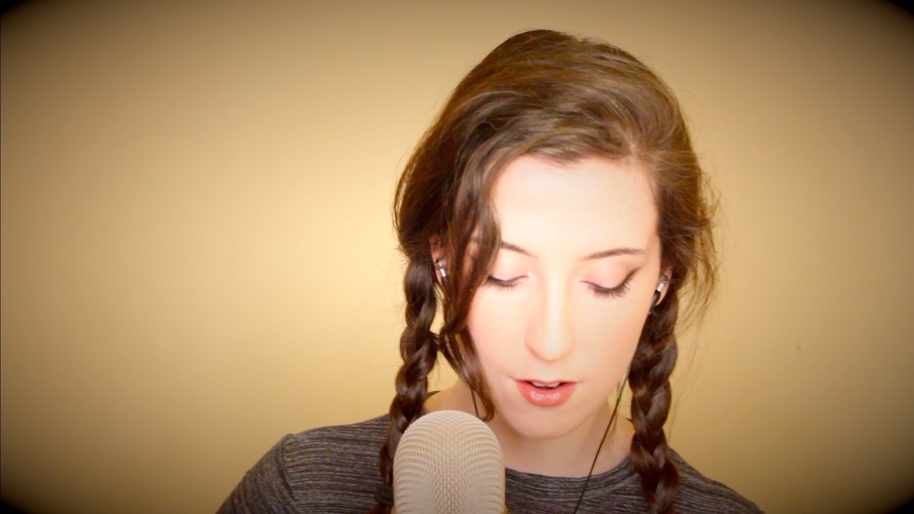 ASMR | Scottish Gaelic Ear to Ear Trigger Whispers