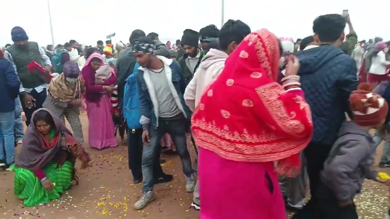 3 फरवरी को दे पूज्य जी प्रेमानंद महाराज जी ने बहुत सुन्दर दर्शन 🙏🙏