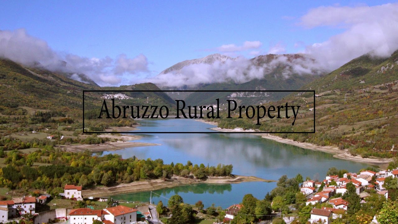 Interview with clients in Tufillo, Abruzzo.