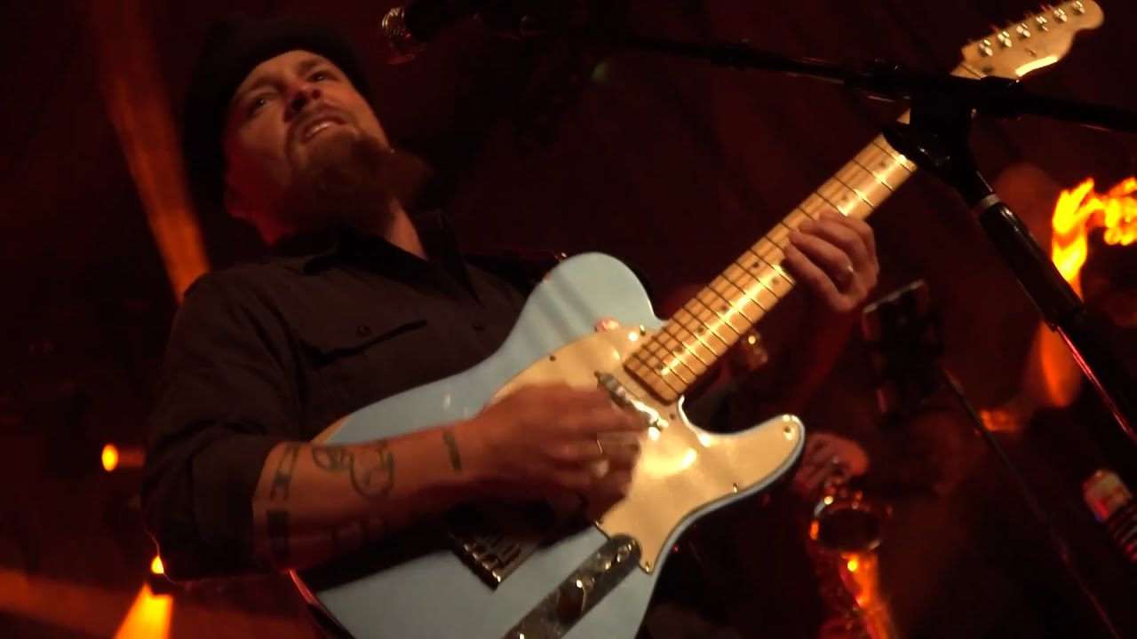 I Think You Know | JACK BURTON (Live from Austin, Texas)