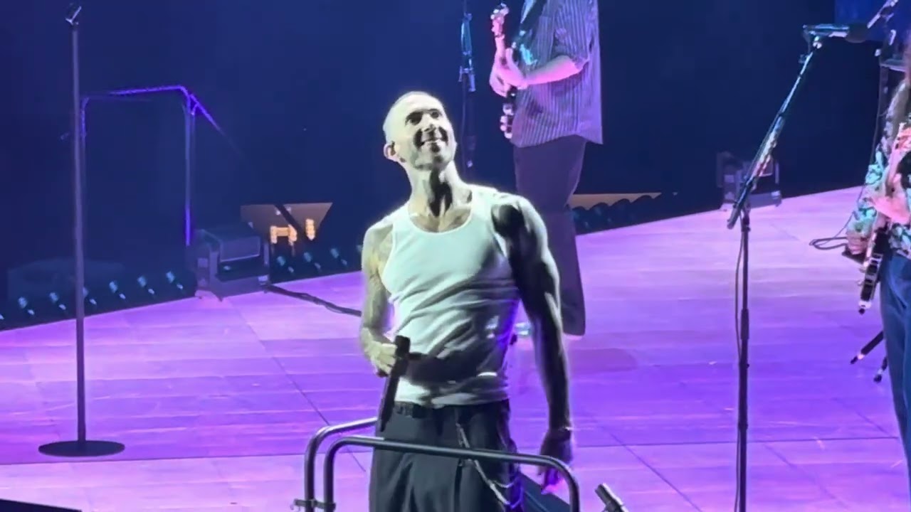 Maroon 5 - She Will Be Loved live from Chase Center San Francisco 2025