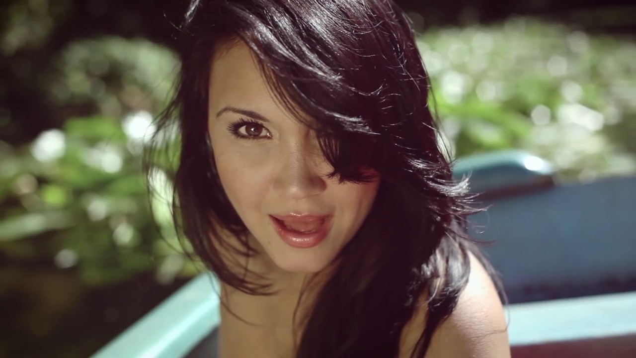 Shiina ft. Ruben & Gabi - Y te Juro (Official Music Video)