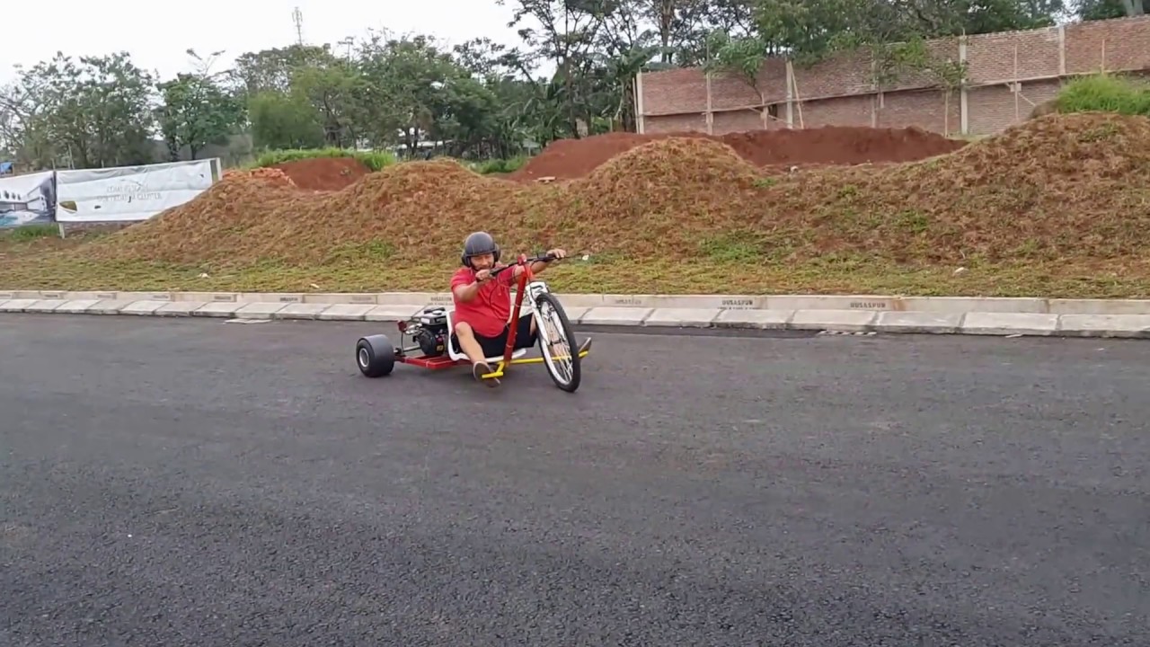 Motorized Drift Trike with engine 200cc