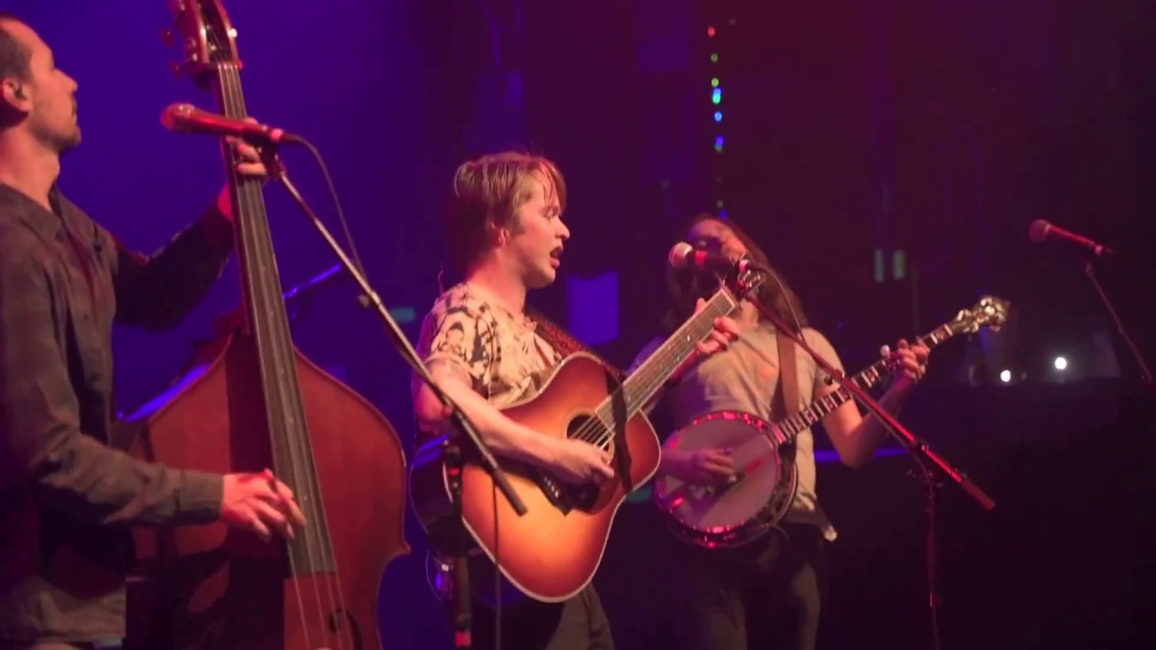 Billy Strings | Red Rocking Chair | Fox Theatre | gratefulweb.com