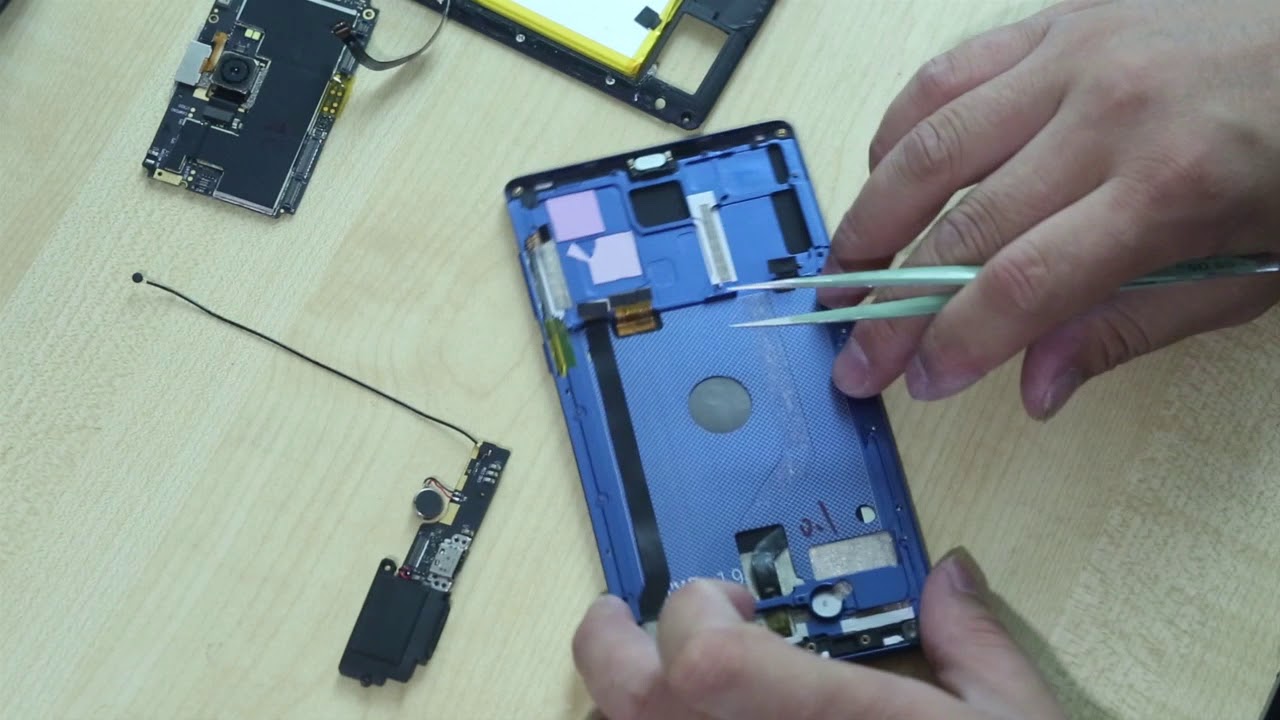 Disassembly of ELEPHONE S8 Prototype