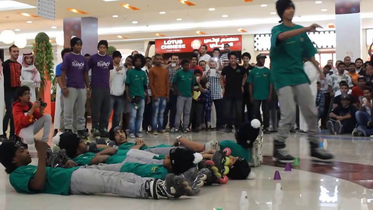 عرض سعودي 911 في لوكلايزر مول لافتتاح The Shaky