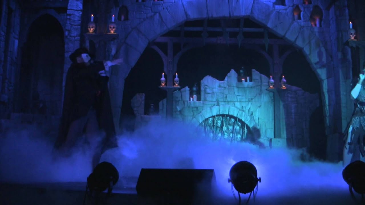 Six Flags Over Georgia - Fright Fest 2014: Dr. Fright's Dead Man's Party