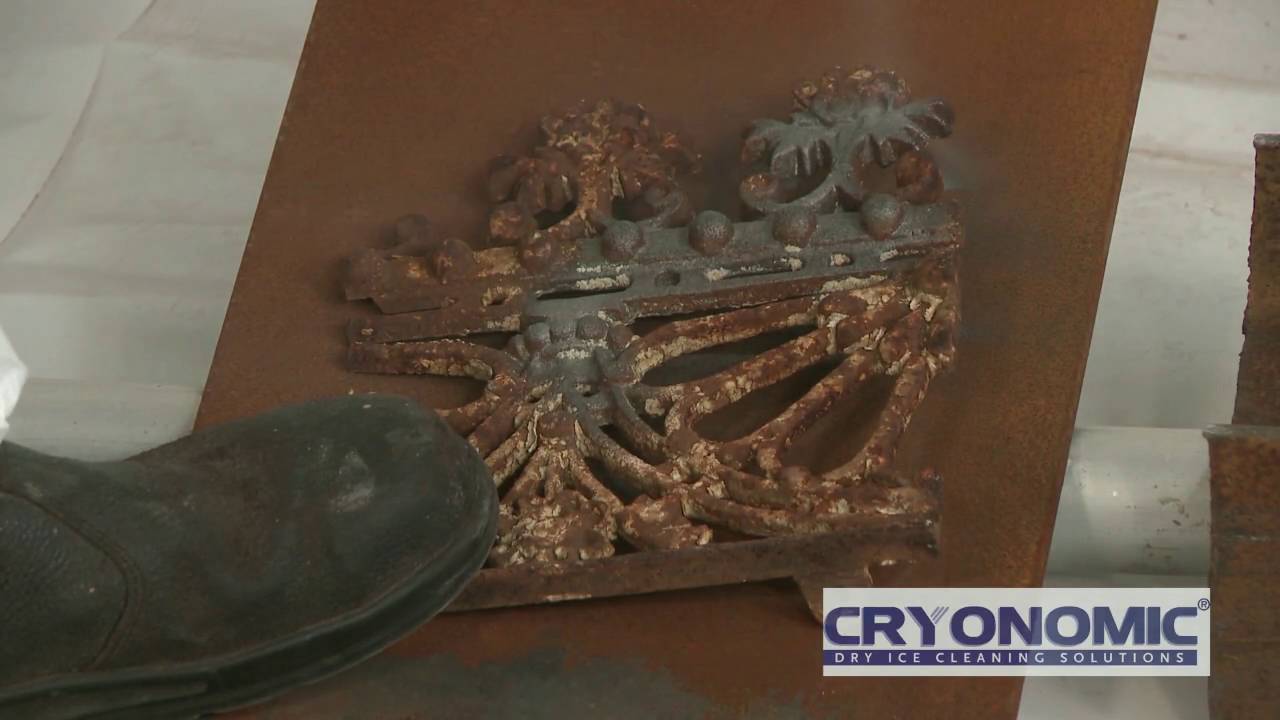 CRYONOMIC Dry Ice Grit Blasting