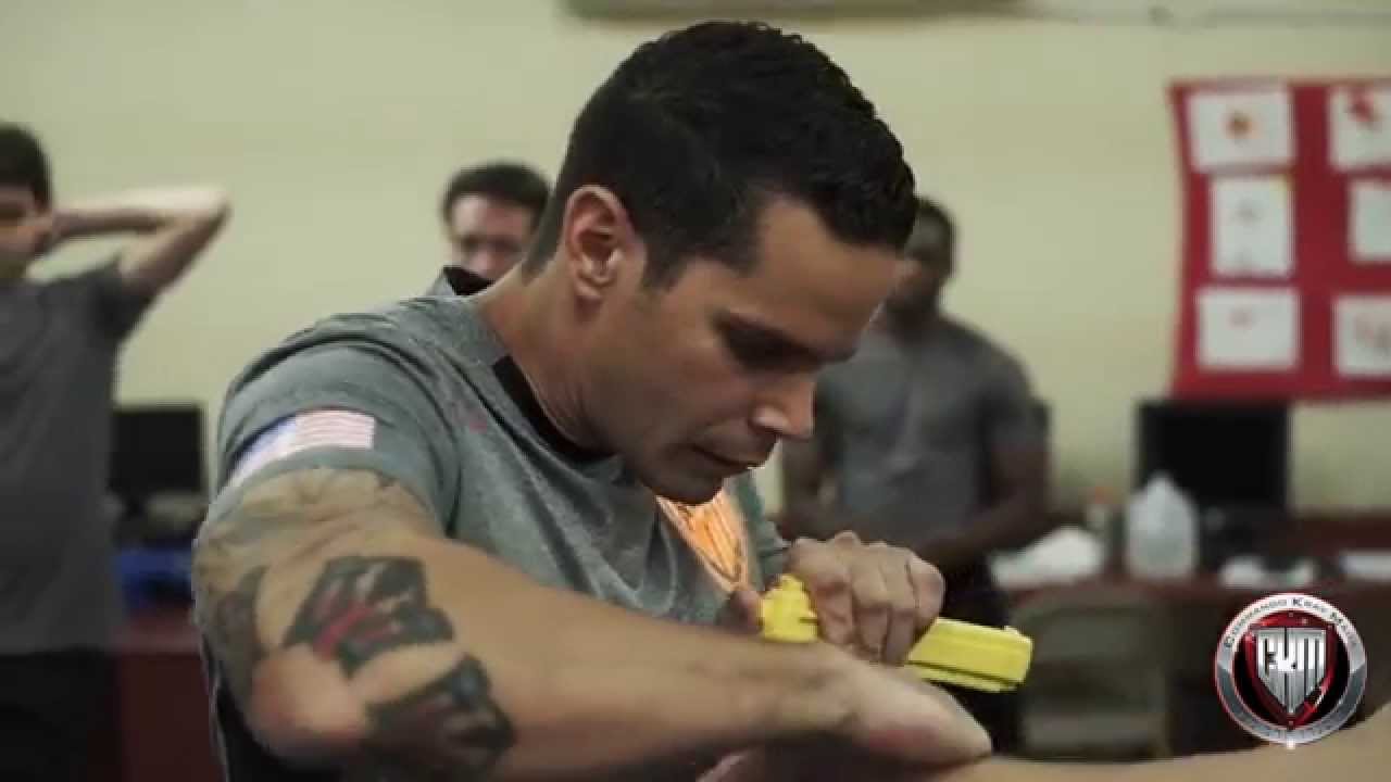 THE TECHNICAL ASPECT OF COMMANDO KRAV MAGA (CKM)